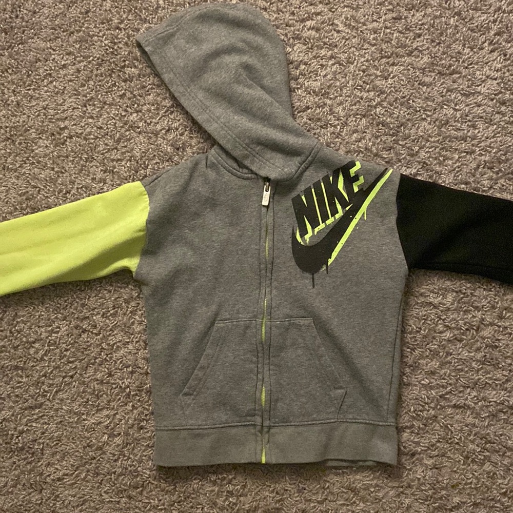 Nike 4-5YRS Grey, Black, Neon Green Zip-up Jacket